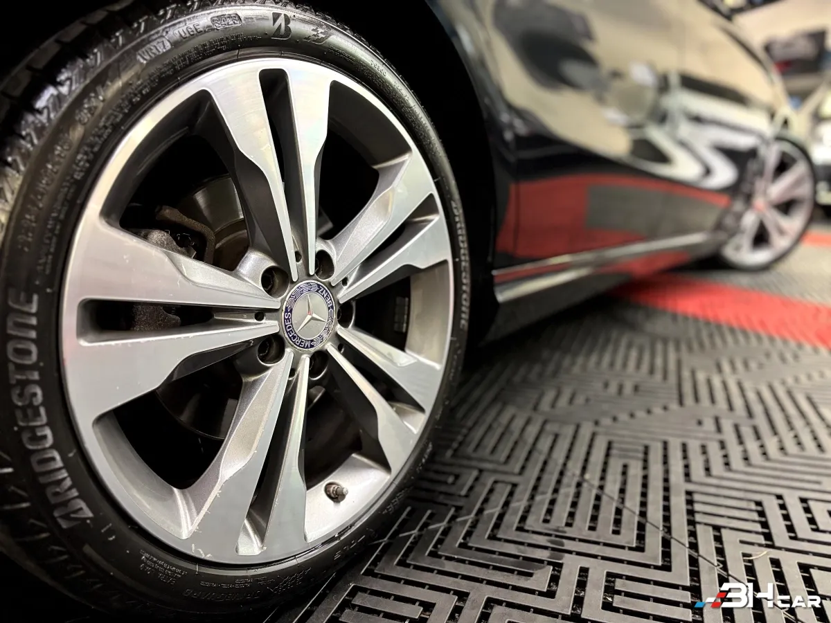 Mercedes Classe Cla - photo 11