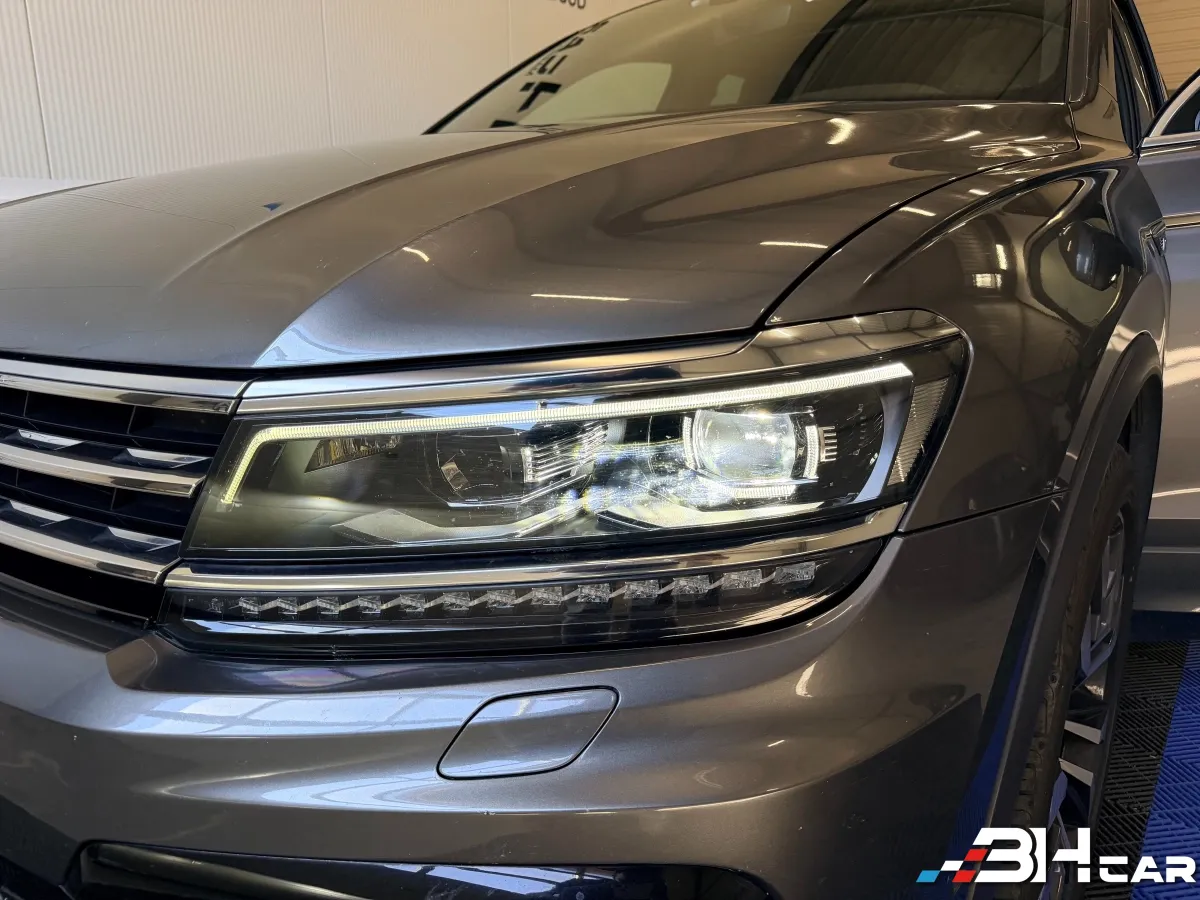 Volkswagen Tiguan - photo 26