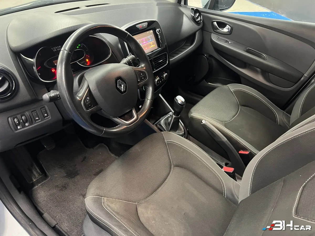 Renault Clio - photo 11