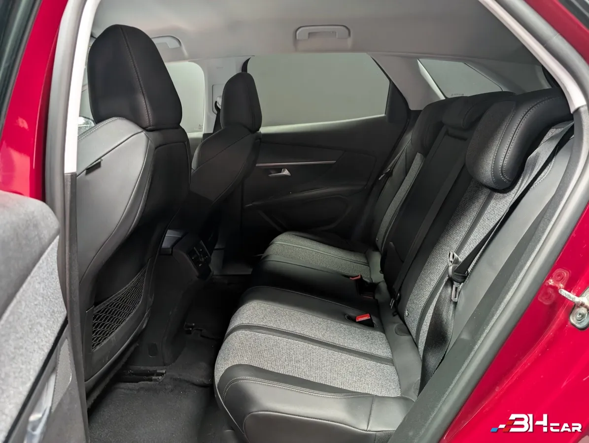 Peugeot 3008 - photo 12