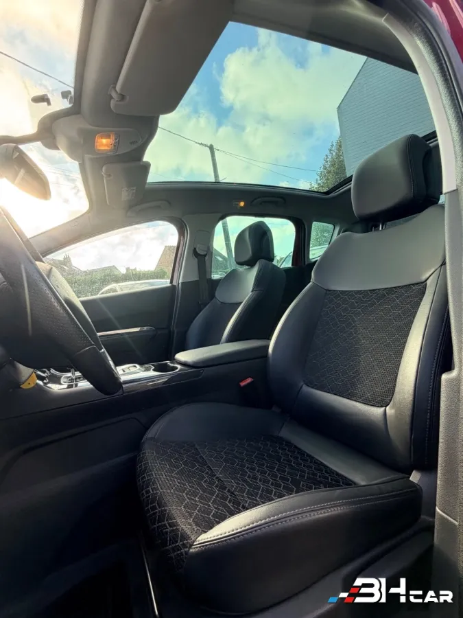 Peugeot 3008 - photo 2