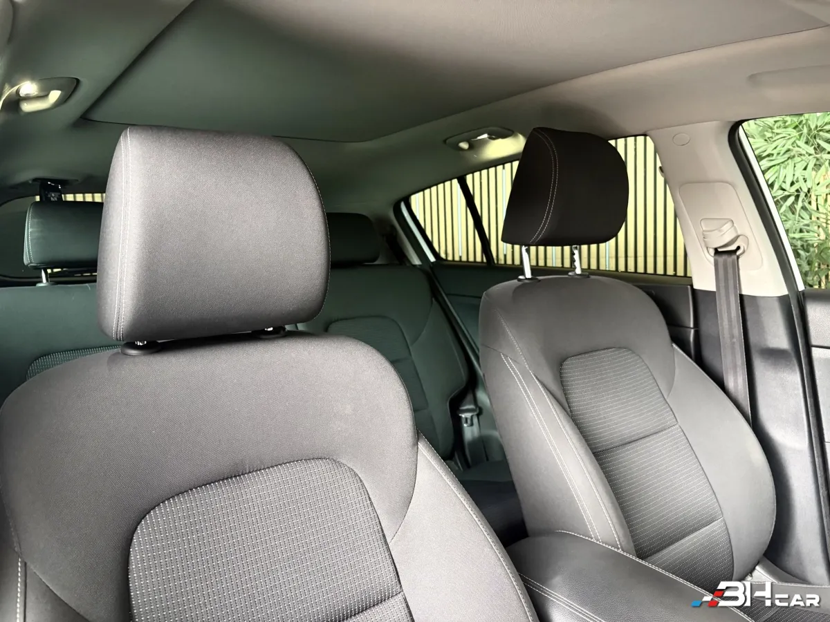 Kia Sportage - photo 16