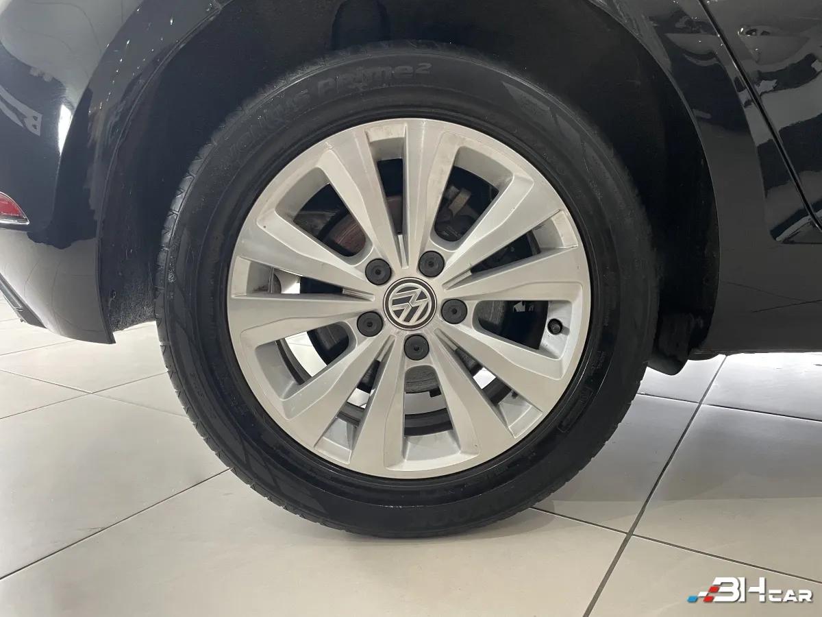 Aperçu indisponible de Volkswagen Golf