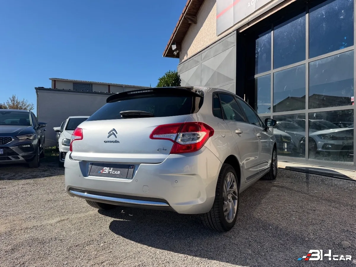 Citroen C4 - photo 4