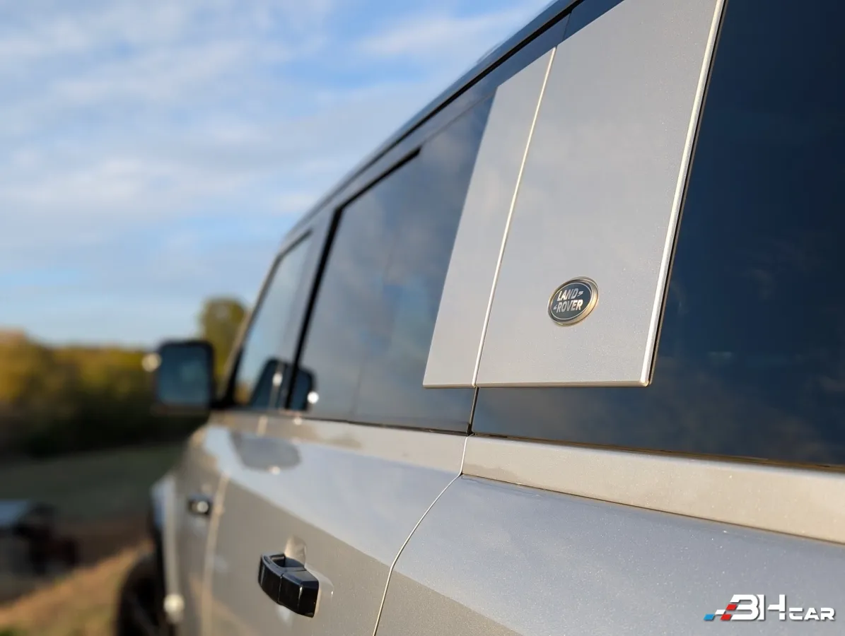 Land Rover Defender - photo 49