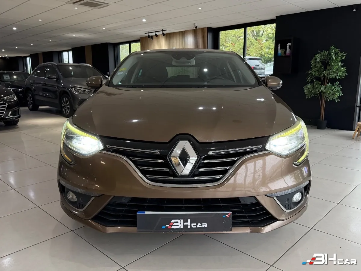 Renault Megane - photo 8