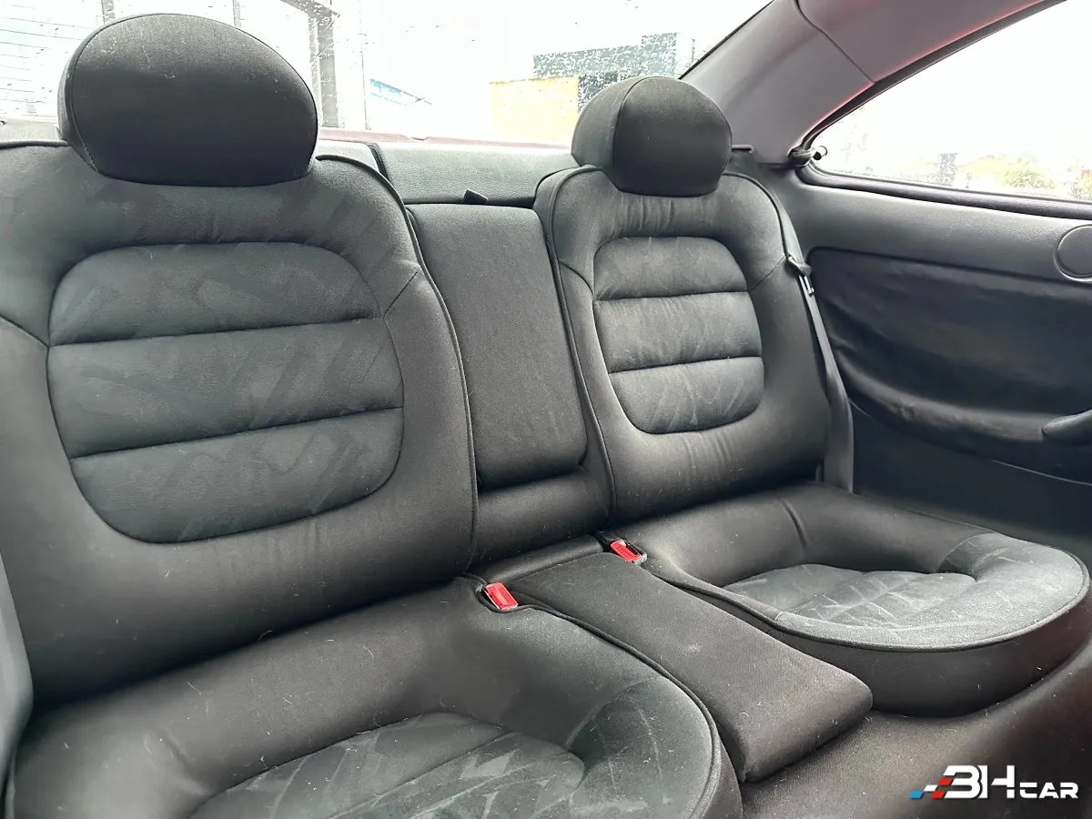 Peugeot 406 - photo 11