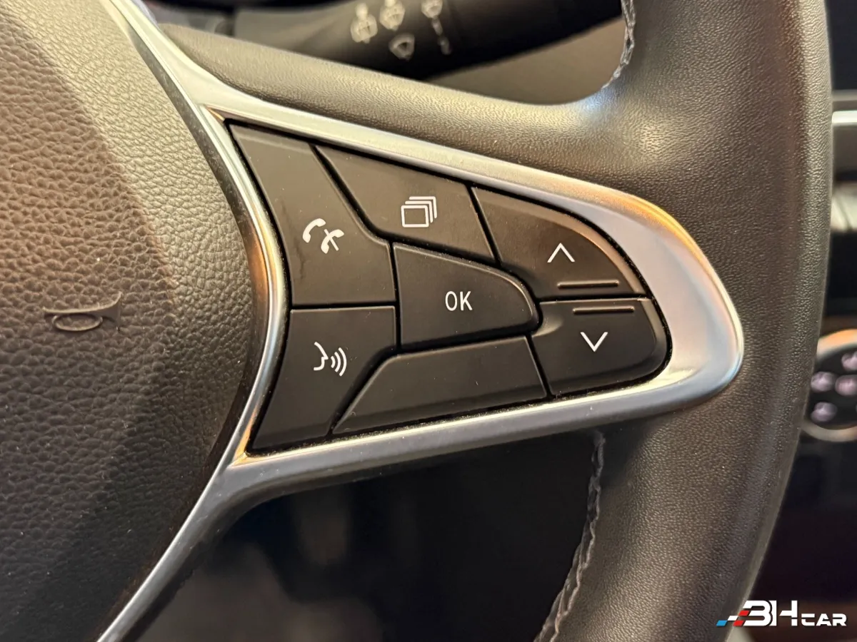 Renault Clio - photo 17