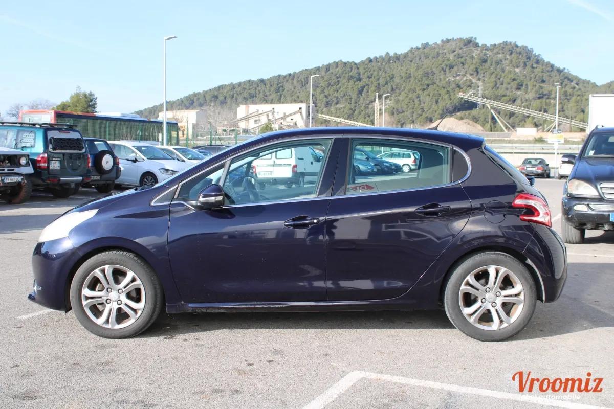 PEUGEOT 208 Allure 1.6L VTI 120cv