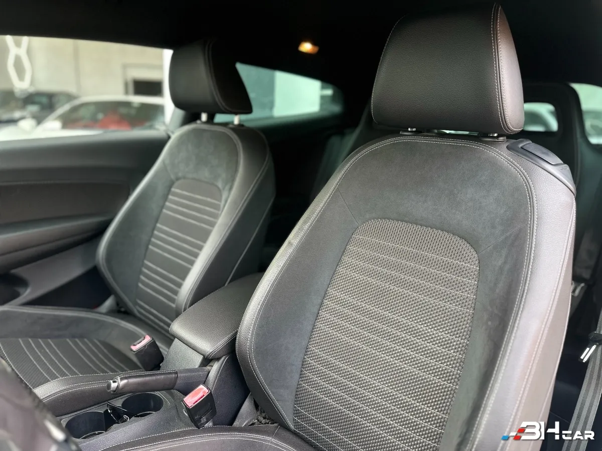 Volkswagen Scirocco - photo 11