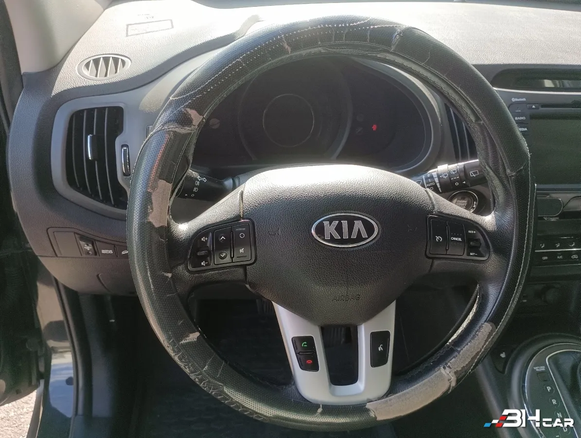 Kia Sportage - photo 24