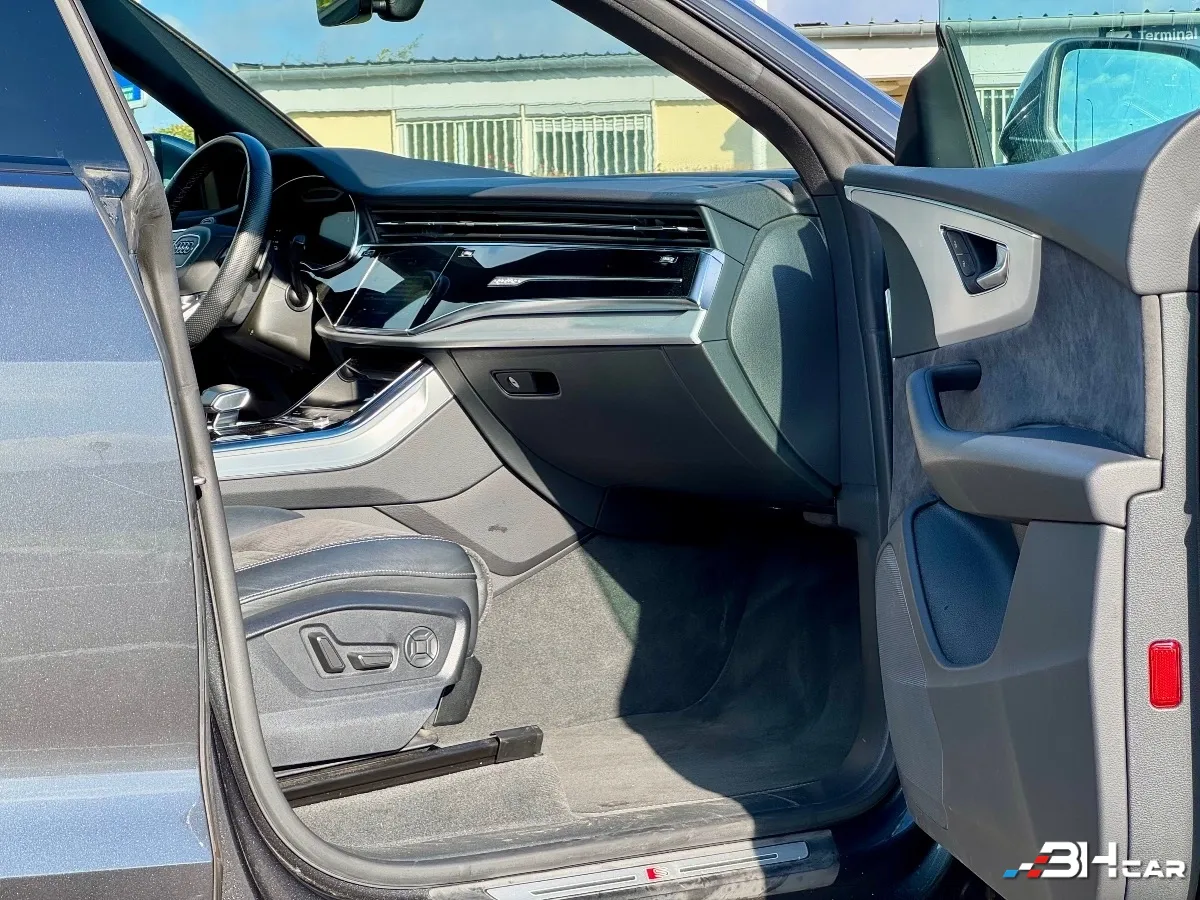 Audi Q8 - photo 10