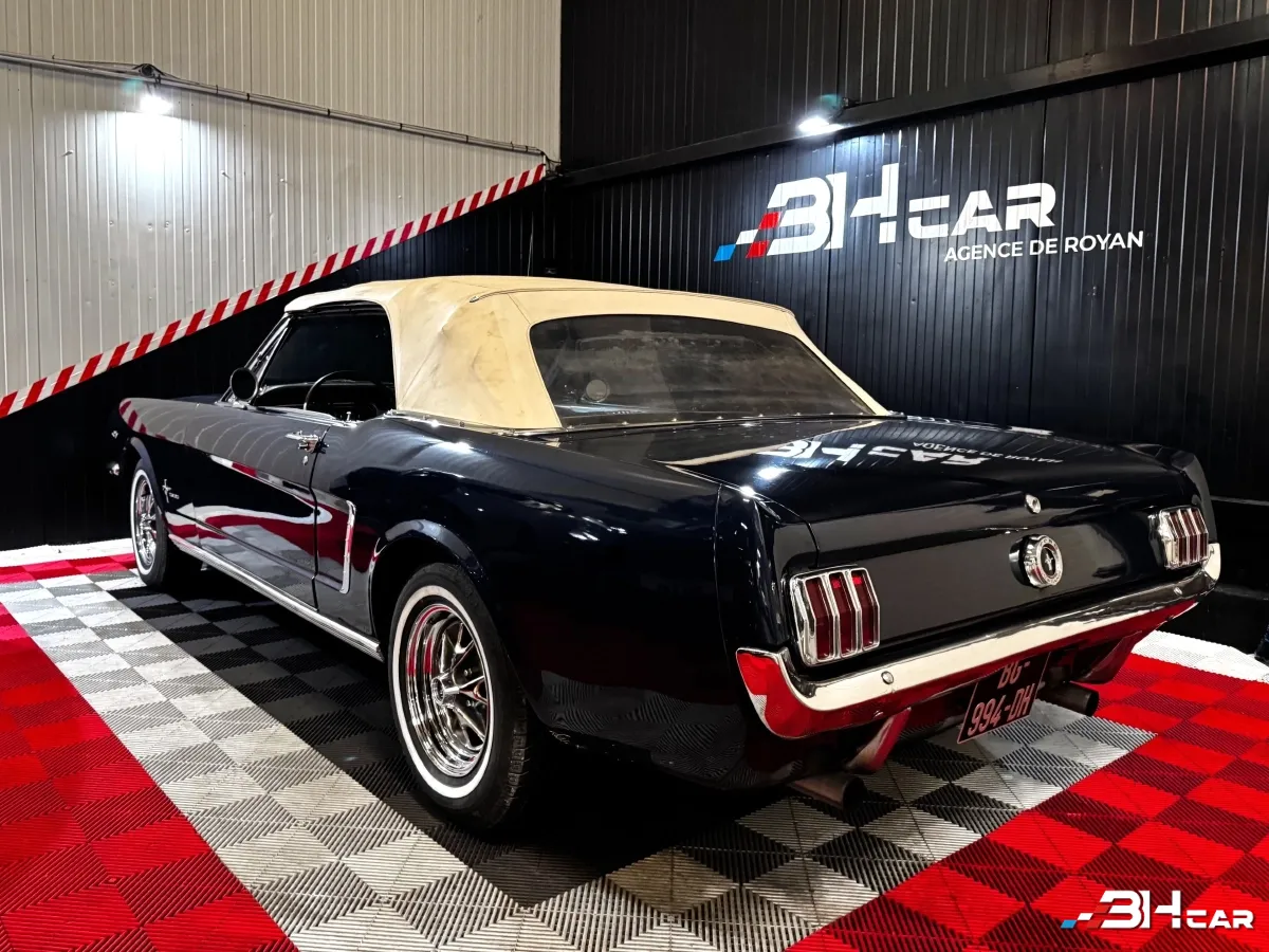 Ford Mustang - photo 3