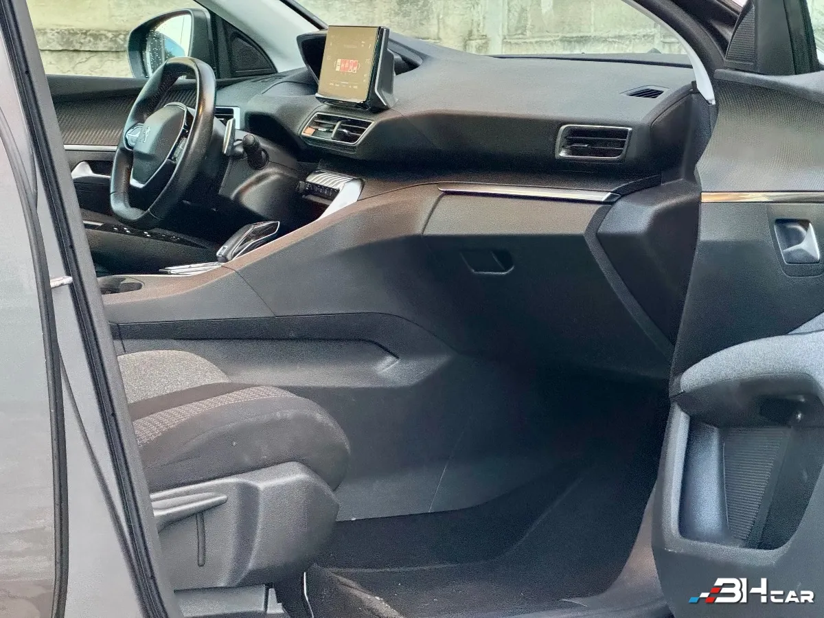 Peugeot 5008 - photo 9