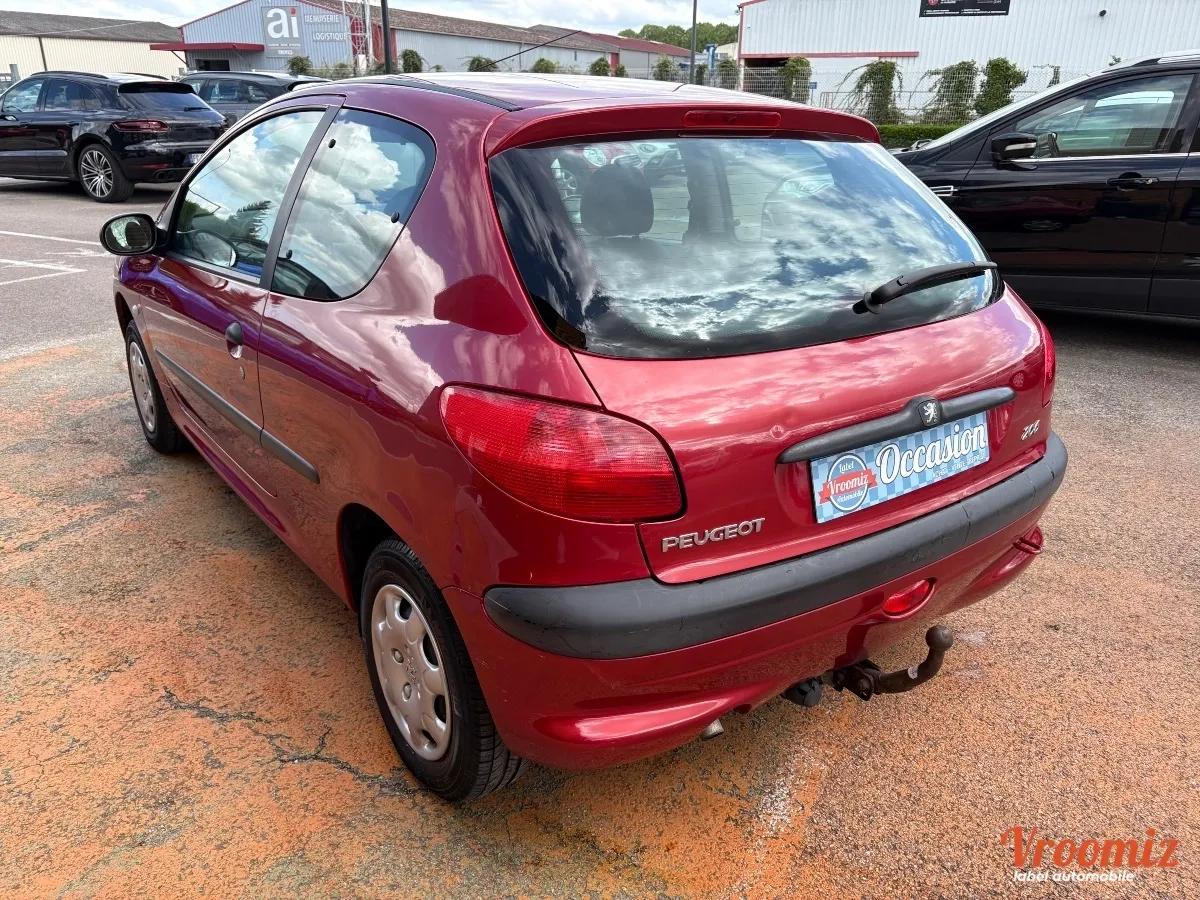 PEUGEOT 206 1.4 i 75 ch