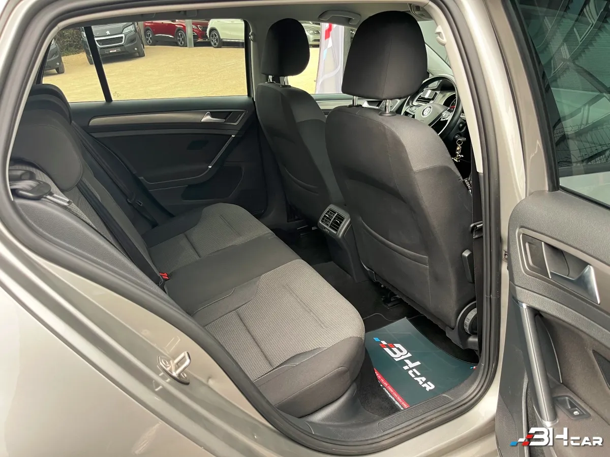 Volkswagen Golf - photo 16
