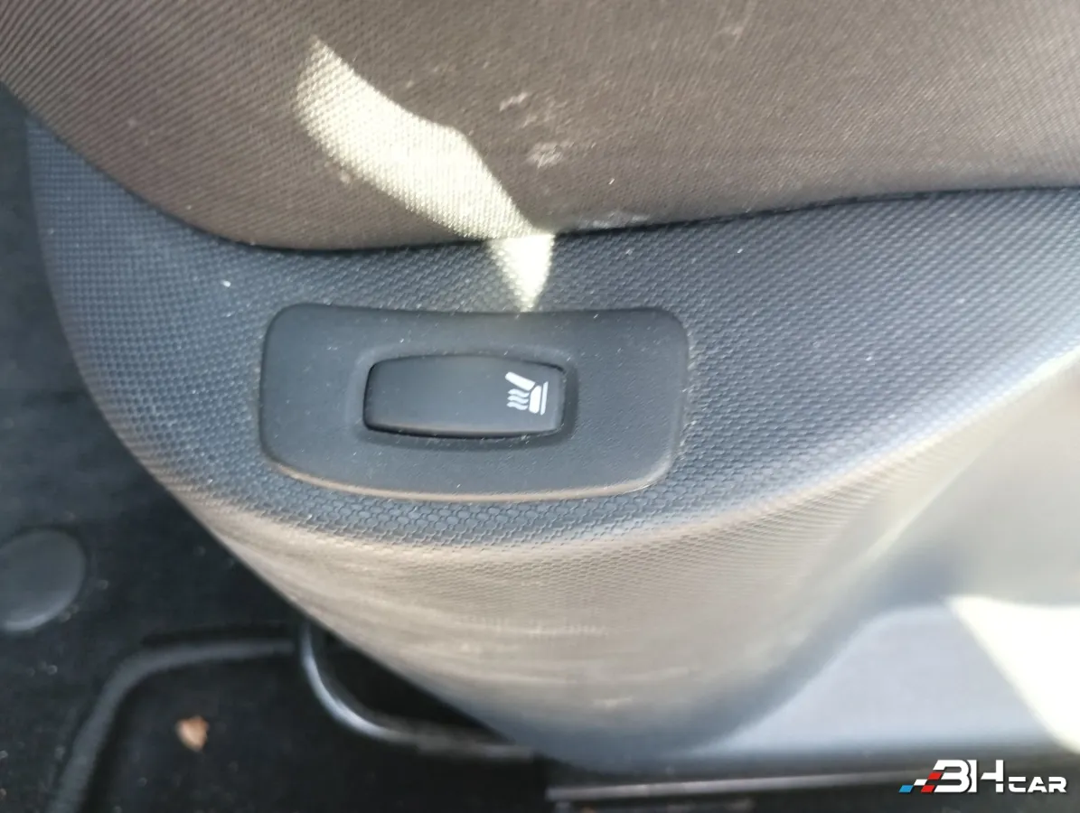 Renault Clio - photo 26