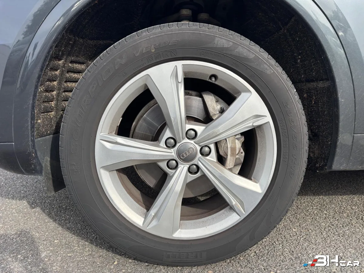Audi Q5 - photo 17