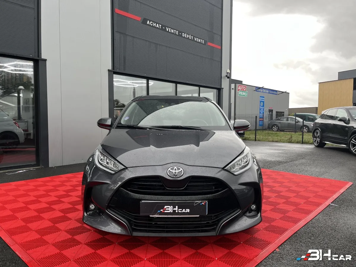 Toyota Yaris - photo 2