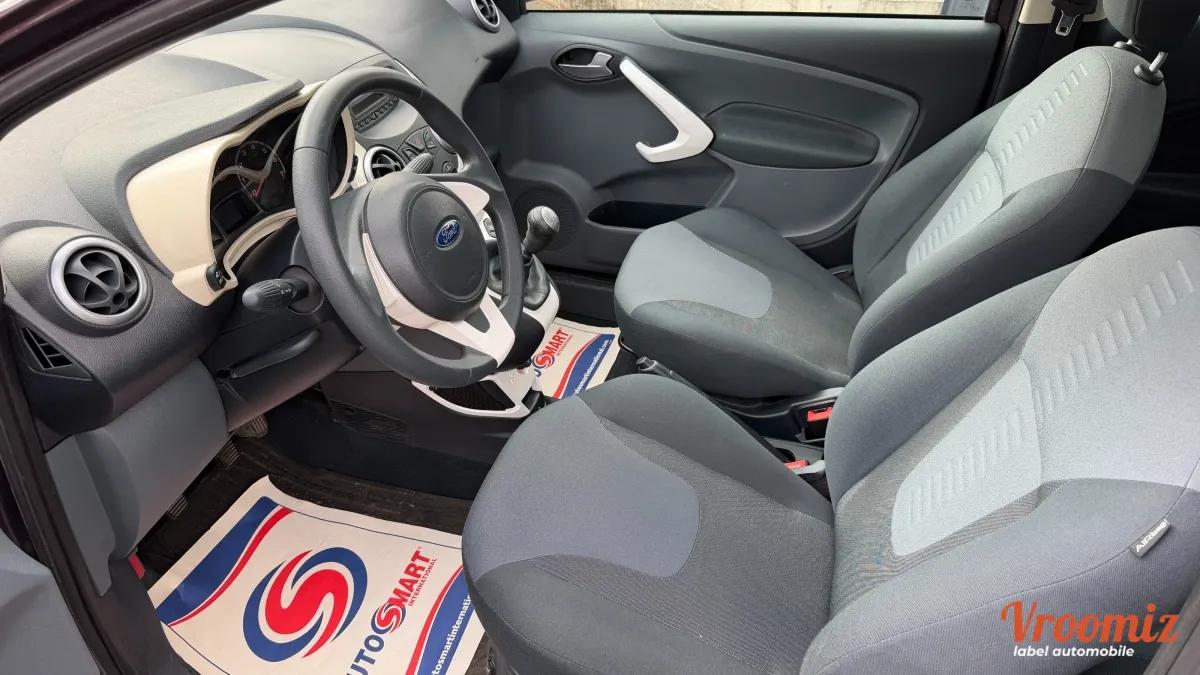 Ford Ka 1.2 70 TITANIUM