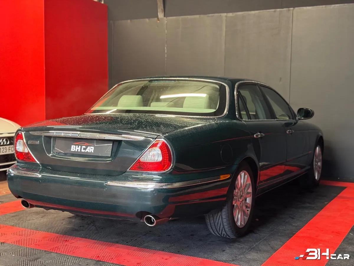 Aperçu indisponible de Jaguar XJ8