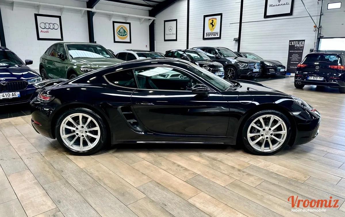 Porsche 718 Cayman 