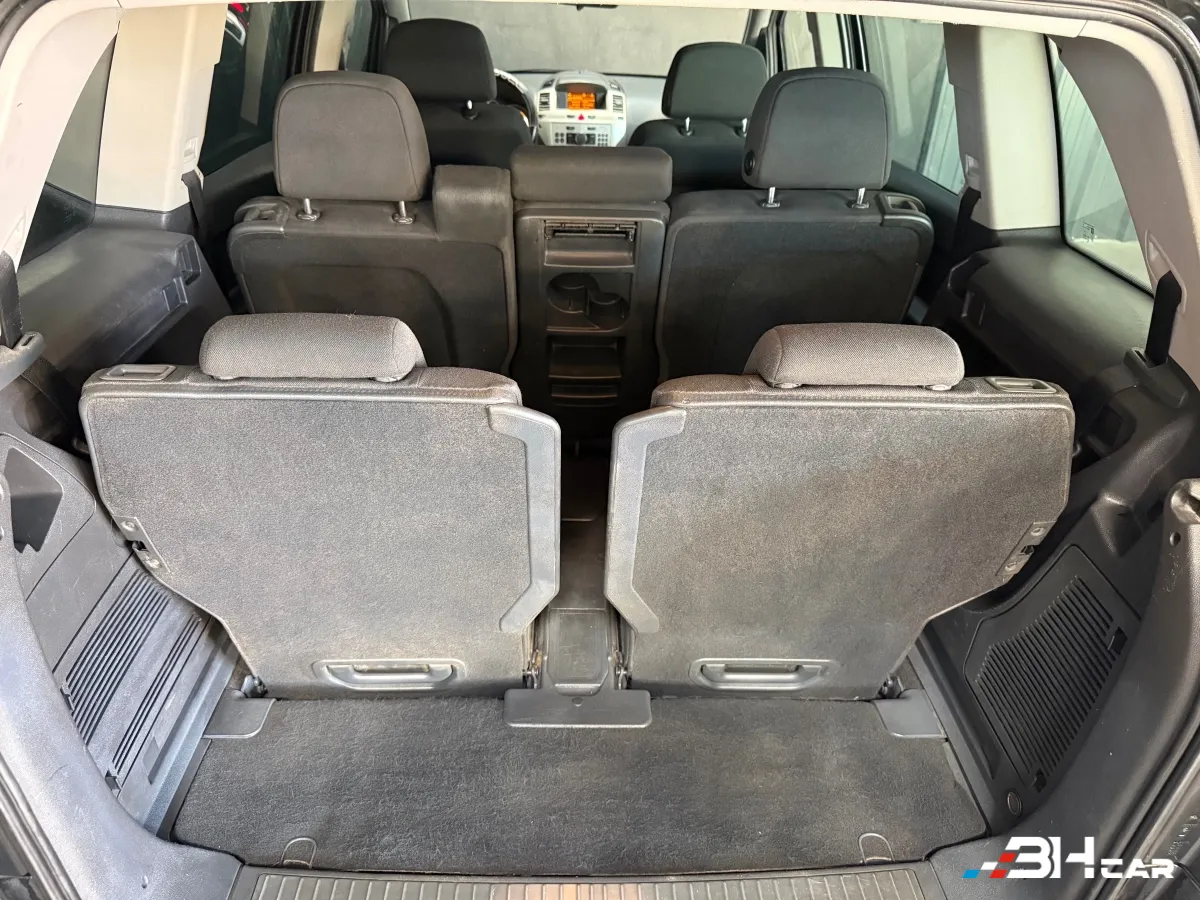 Opel Zafira - photo 19