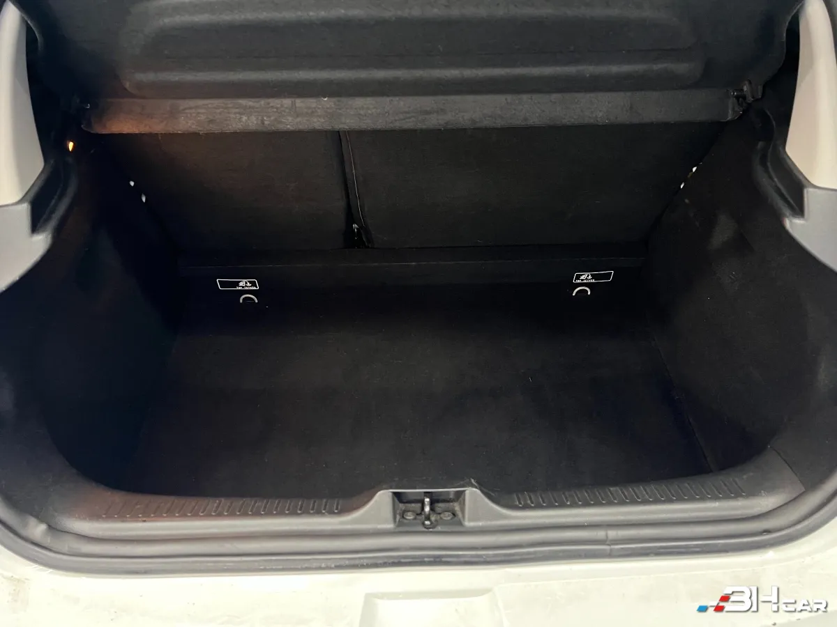 Renault Clio - photo 15
