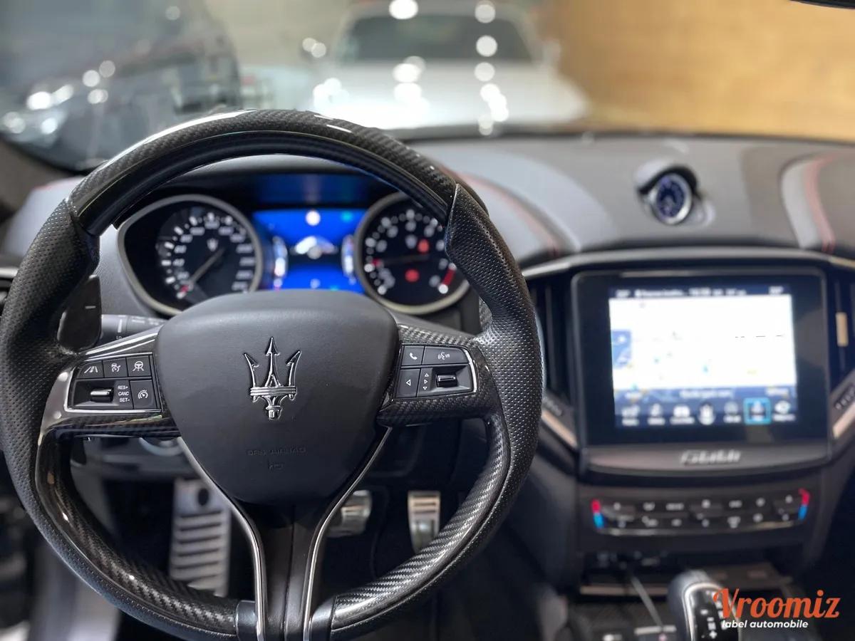 Maserati Ghibli 