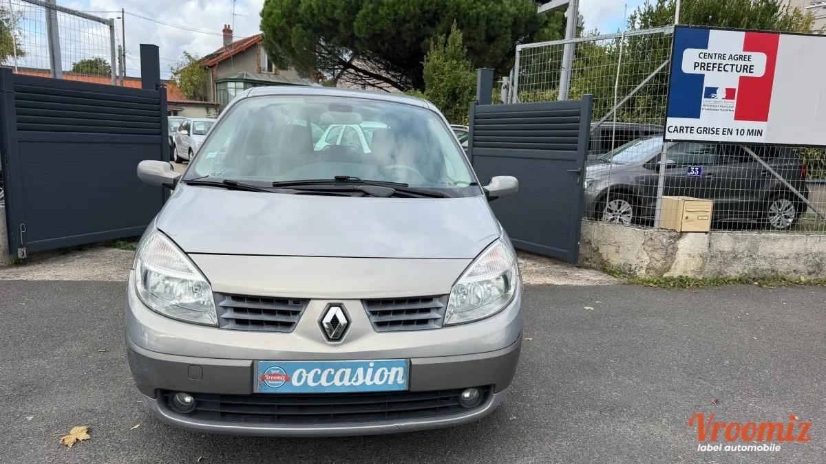 Renault Scenic 2.0 135 BVA