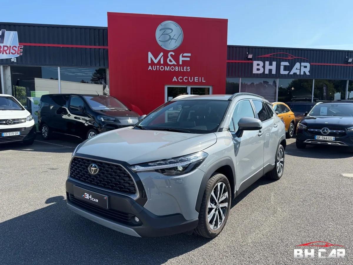 Image: Toyota Corolla Cross Design Hybrid 2.0 197CH