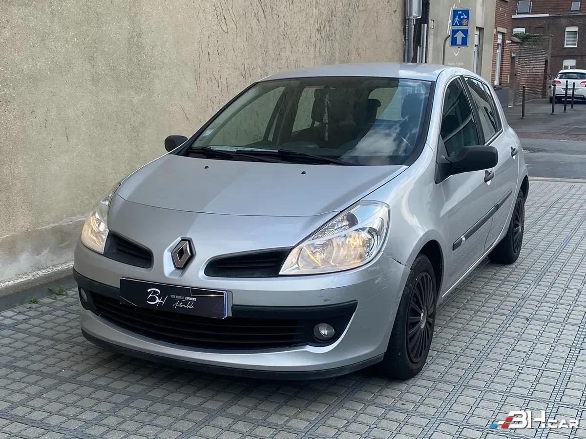 Image: Renault Clio 1.6 110 CONFORT DYNAMIQUE / Garanti 1 an