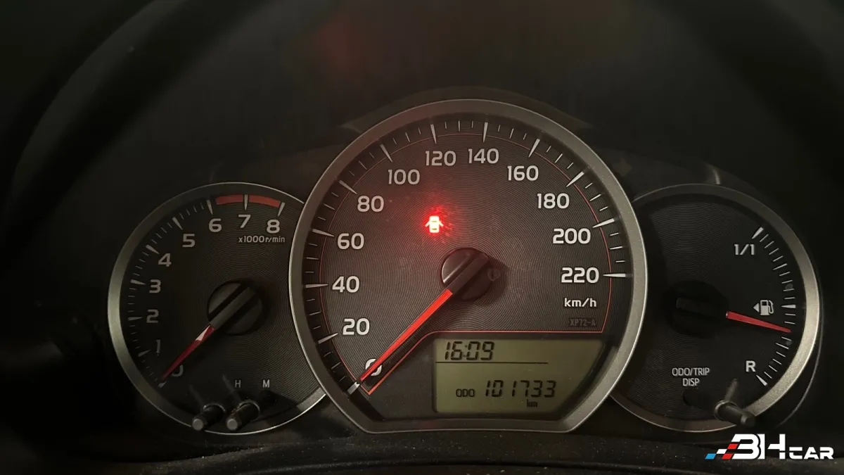 Toyota Yaris - photo 17