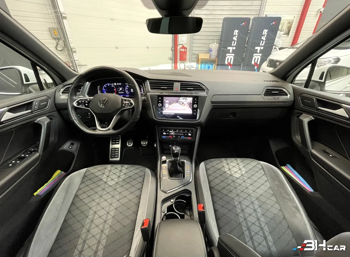 Volkswagen Tiguan - photo 8