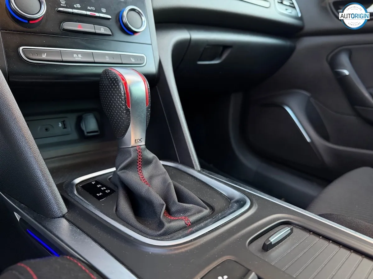Renault Megane - photo 15