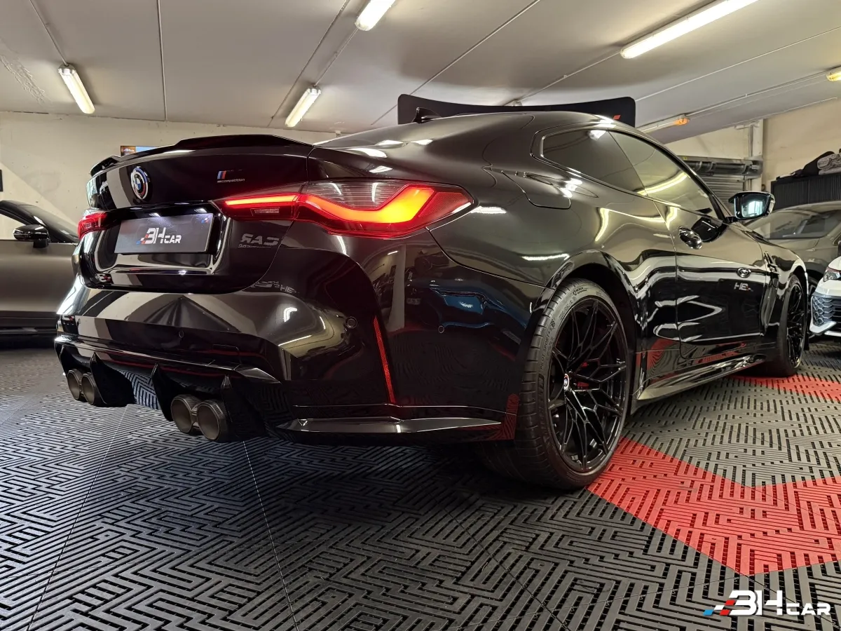 Bmw M4 - photo 6