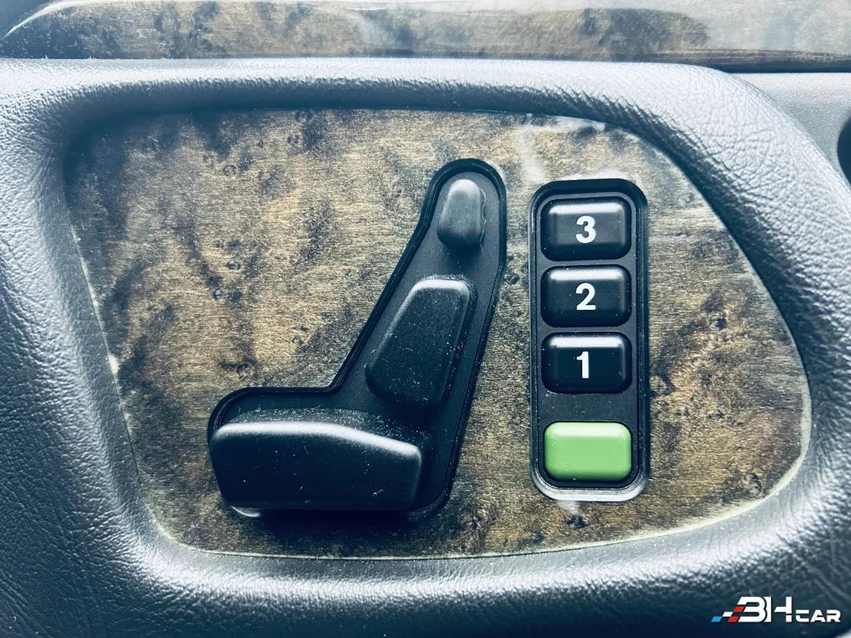 Aperçu indisponible de Mercedes-Benz Classe E