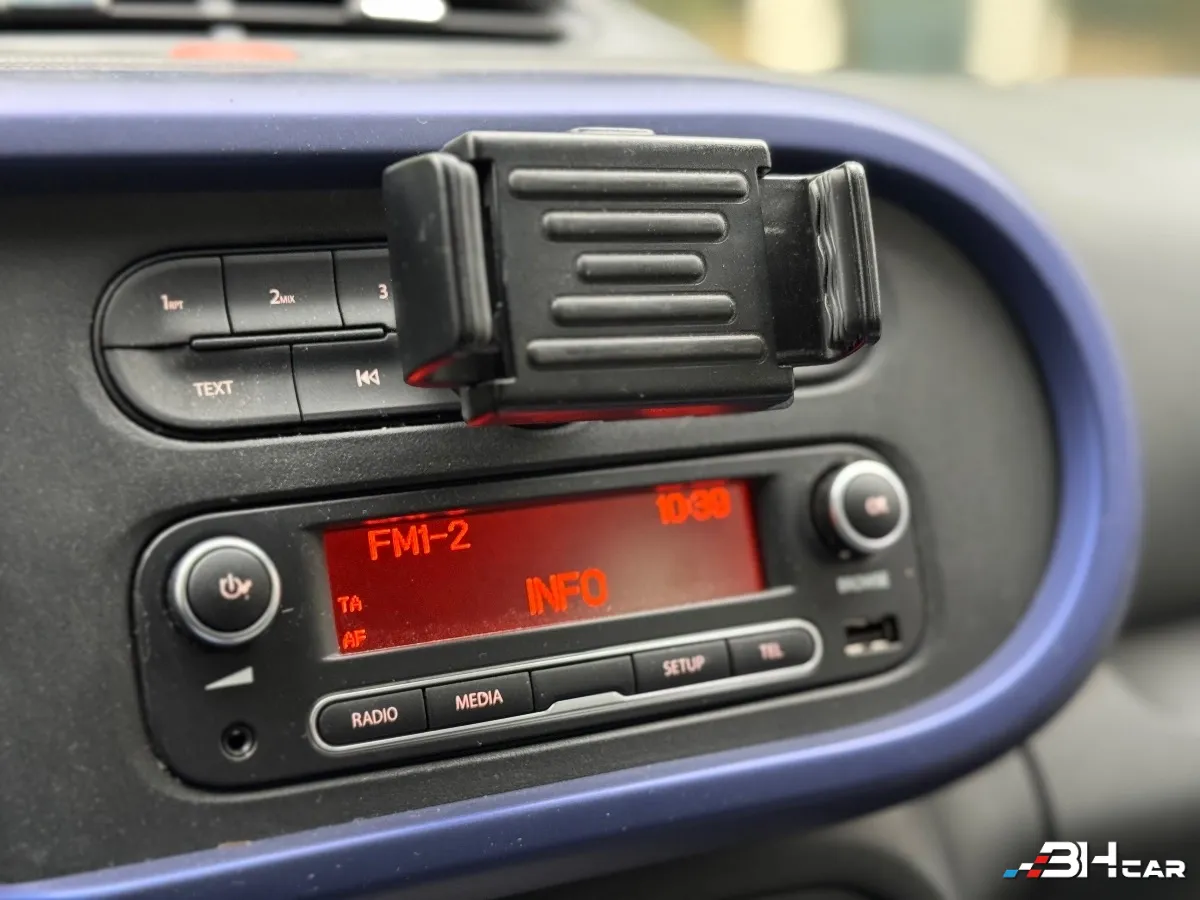 Renault Twingo - photo 17