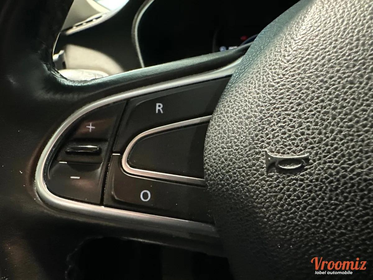 Renault Megane 1.6 DCI 165 ENERGY INTENS EDC BVA