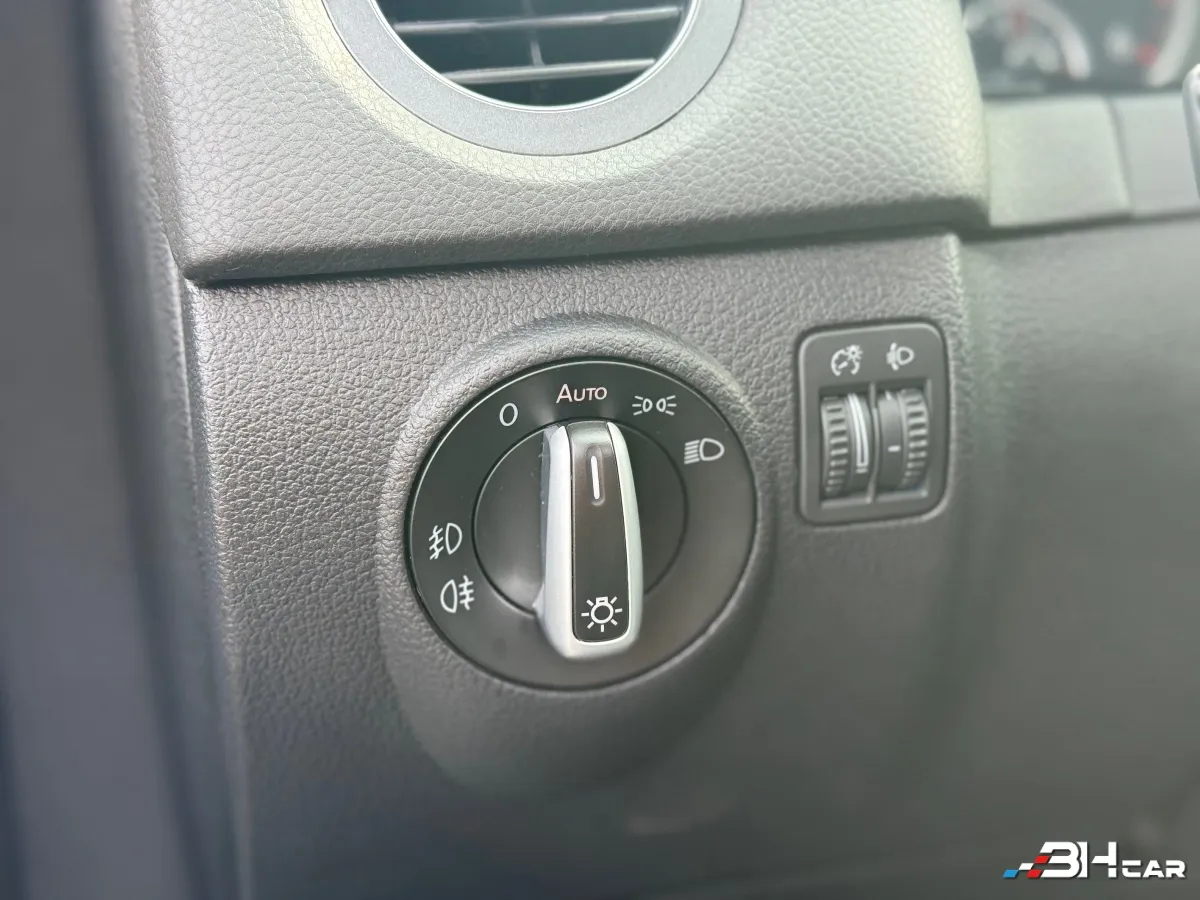 Volkswagen Tiguan - photo 26