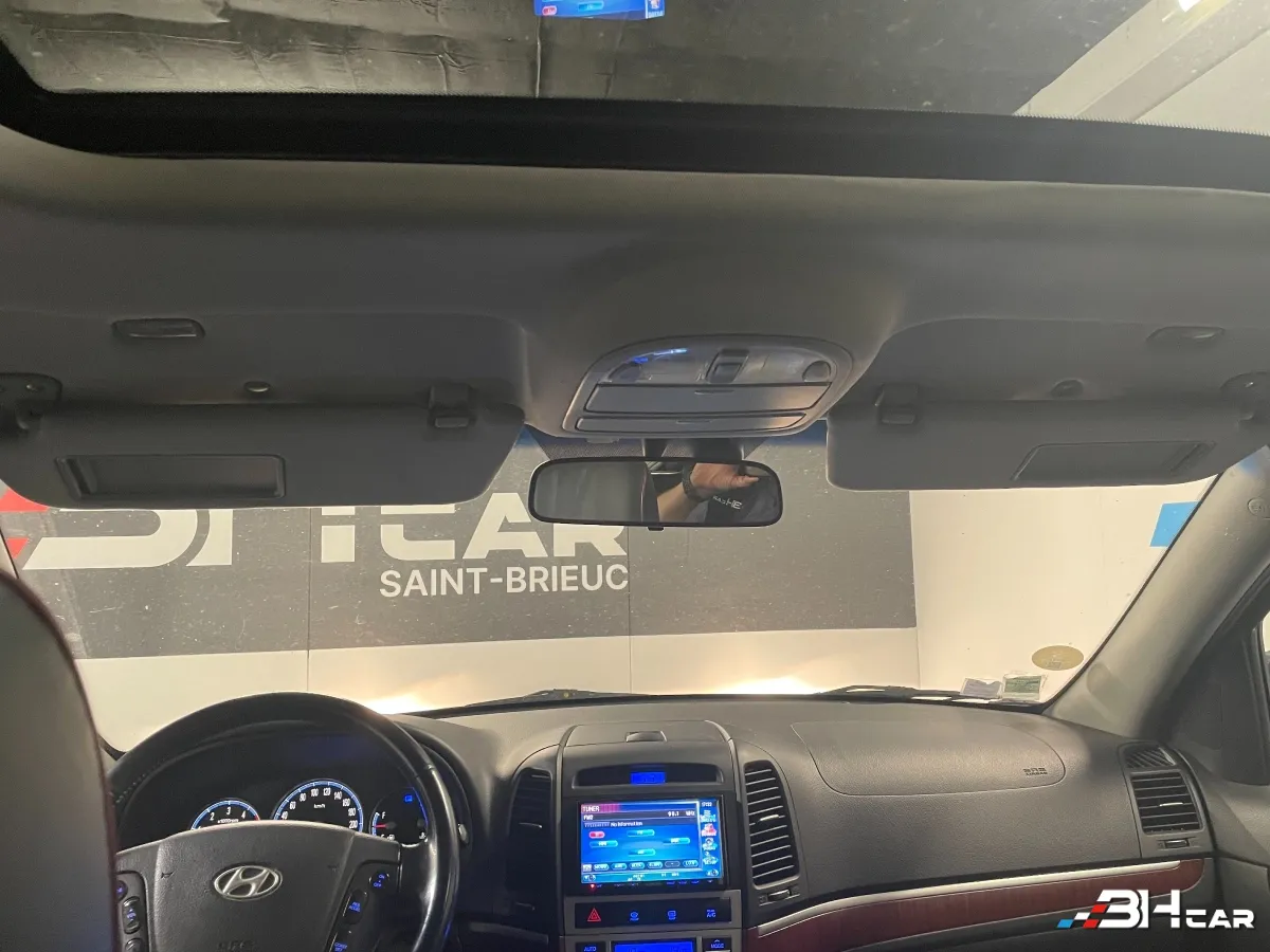 Hyundai Santa Fe - photo 10
