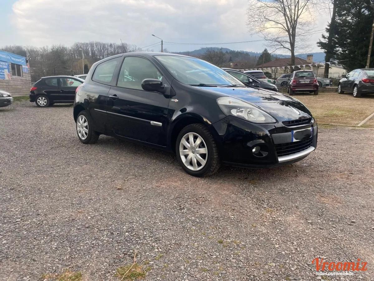 RENAULT Clio