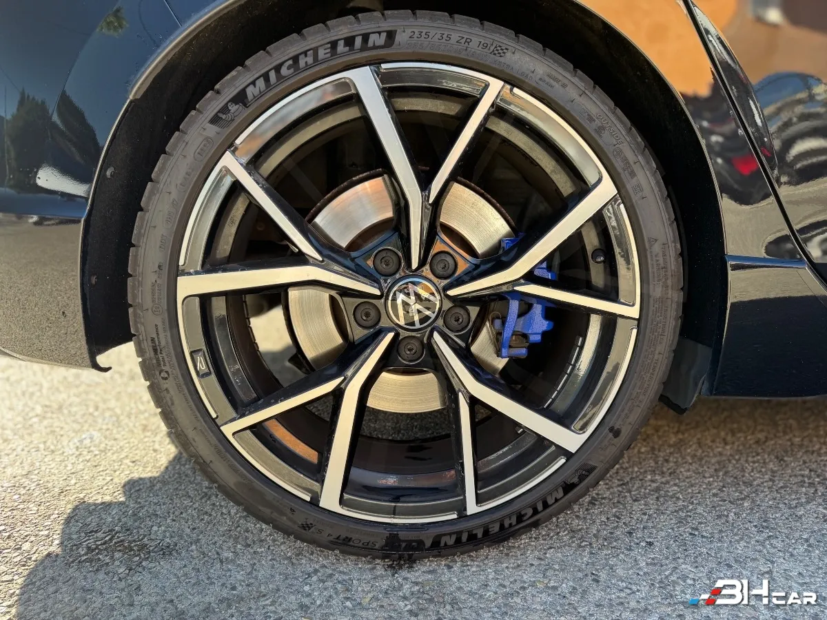Volkswagen Golf - photo 27