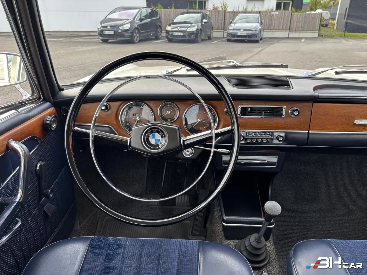 Bmw 2000 2000 - photo 11