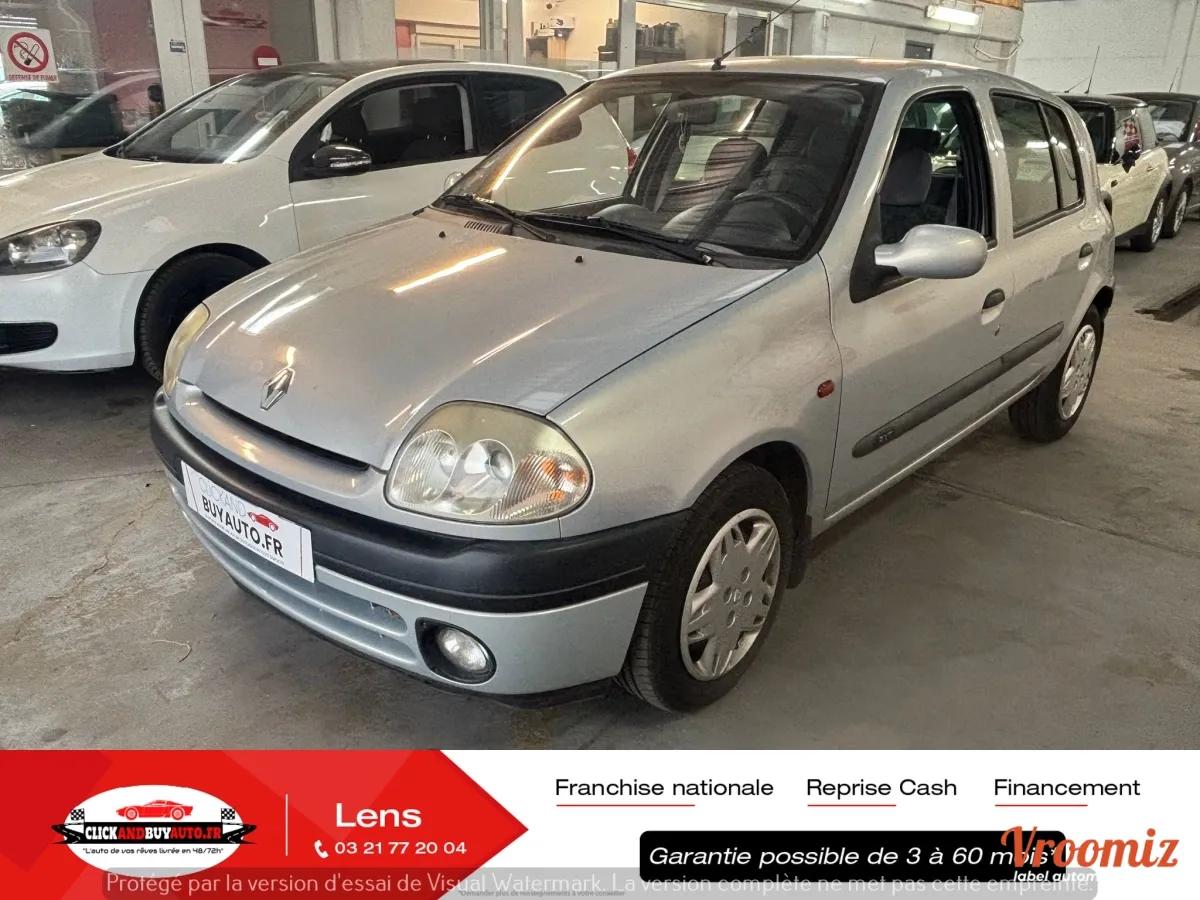 RENAULT Clio
