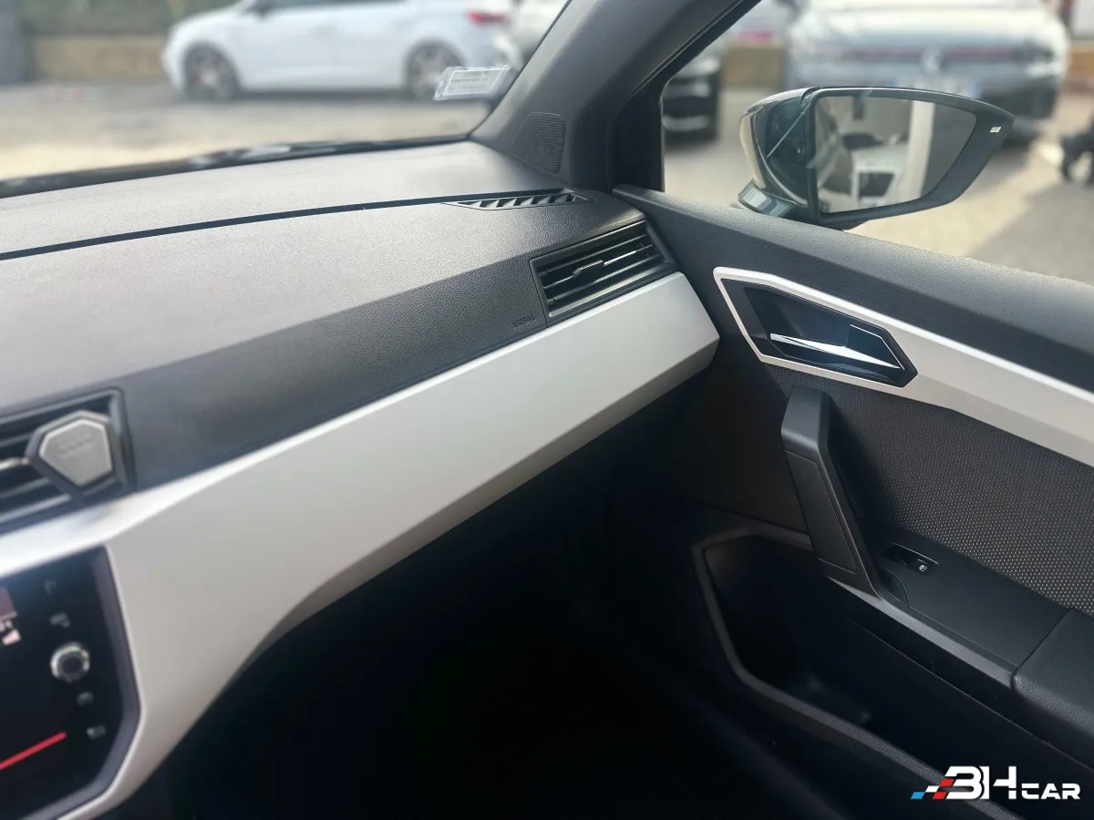 Seat Arona - photo 23