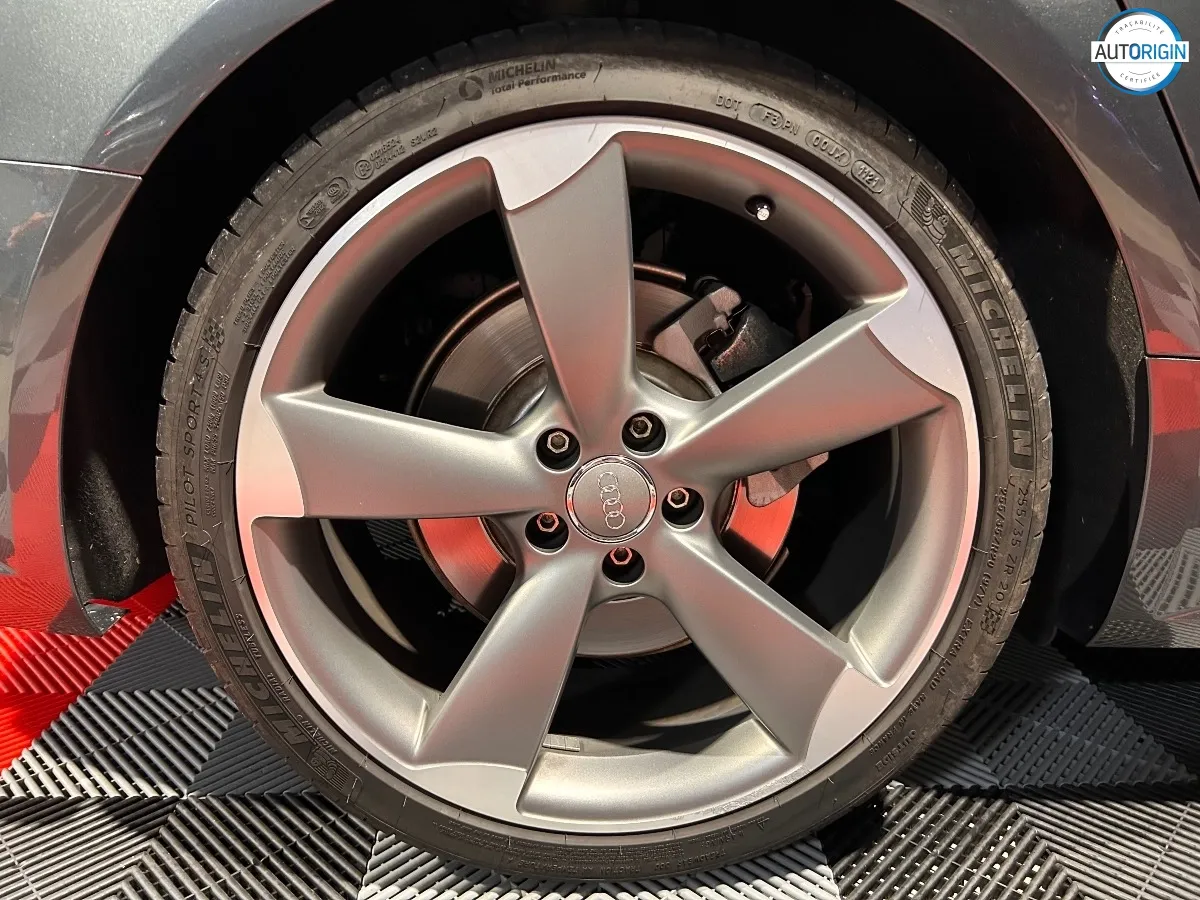 Audi A6 - photo 29
