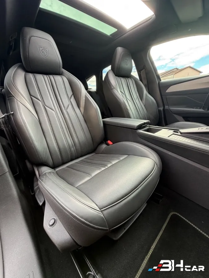 Peugeot 308 - photo 12