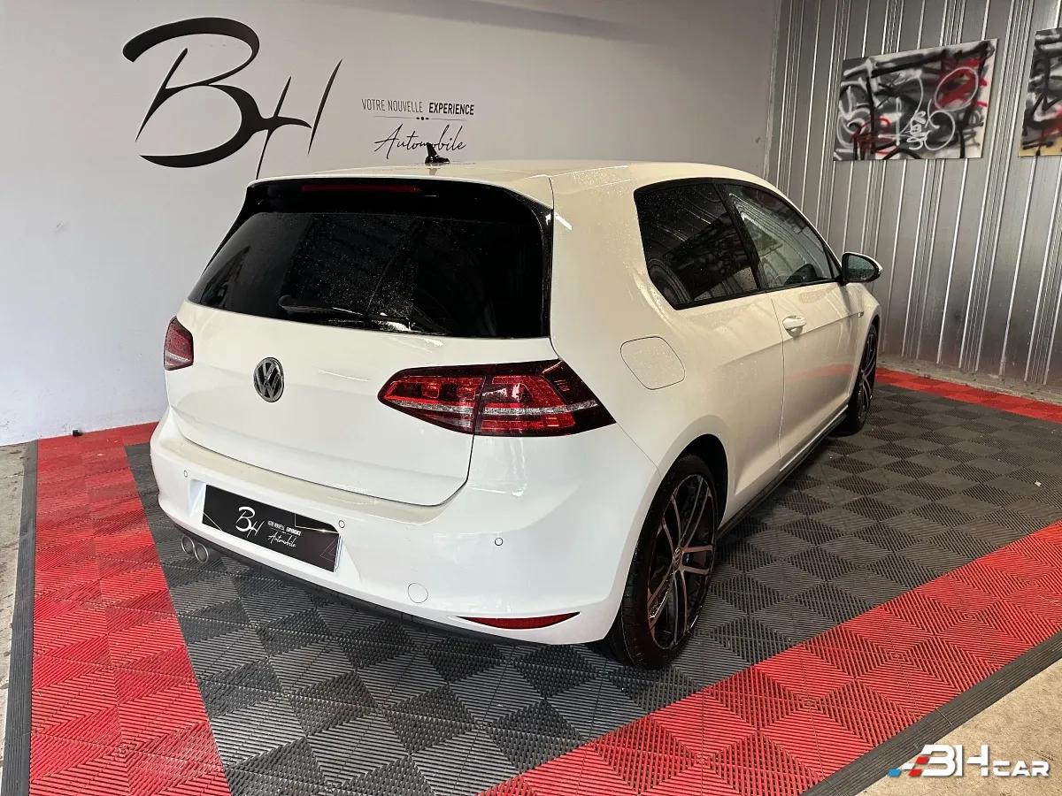 Aperçu indisponible de Volkswagen Golf