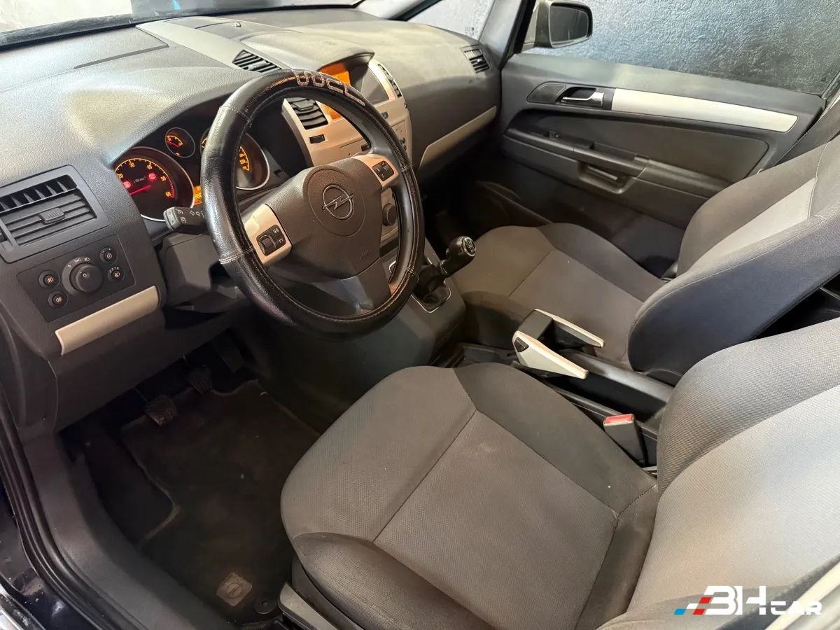 Opel Zafira - photo 12